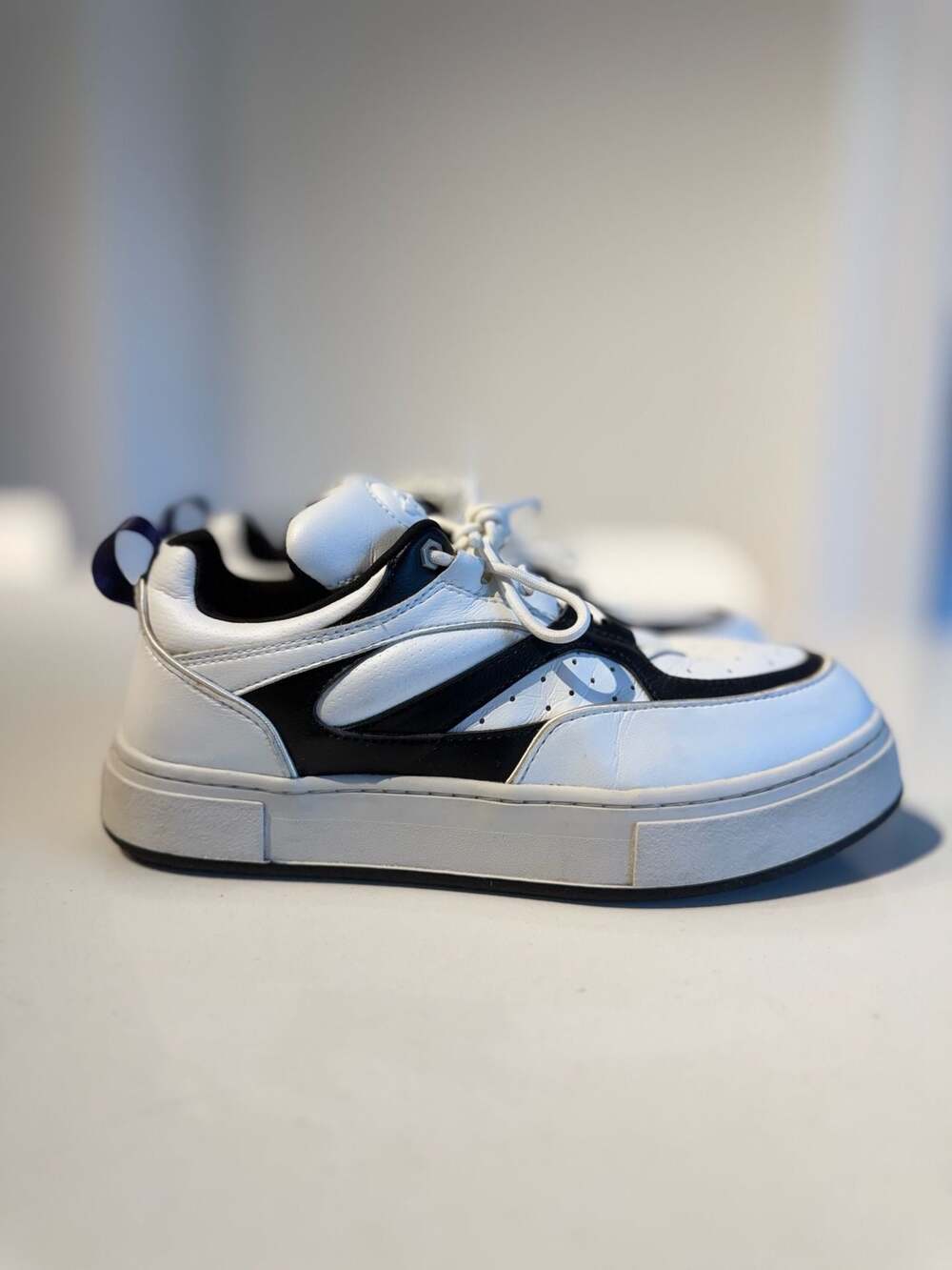 Eytys Sidney White and Black Leather Platform Sneakers